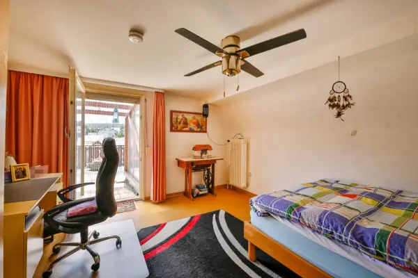 Zimmer DGder Immobilien: Viel Platz! Wohnhaus mit Scheune und Ausbaureserve! (Foto)