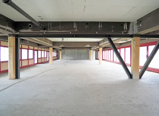 Aktueller Zustandder Immobilien: Provisionsfrei! Ideen verwirklichen - Bürofläche mit grüner Oase im Zentrum (Foto)