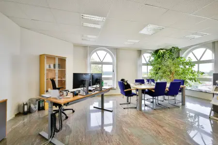Gewerberaumder Immobilien: Attraktives Gewerbeobjekt mit vielseitigen Nutzungsmöglichkeiten! (Foto)
