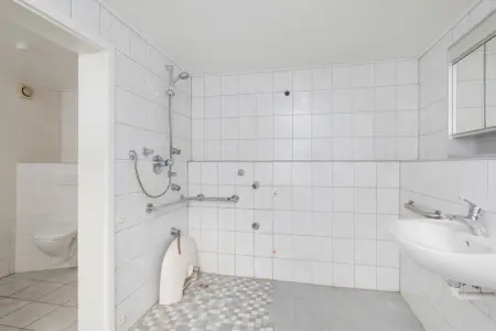 Badezimmer EG der Immobilie: Der Traum vom Eigenheim! (Foto)