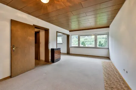 Wohn-/ Esszimmer - EGder Immobilien: Der wichtigste Ort der Welt: Ihr neues Zuhause! (Foto)