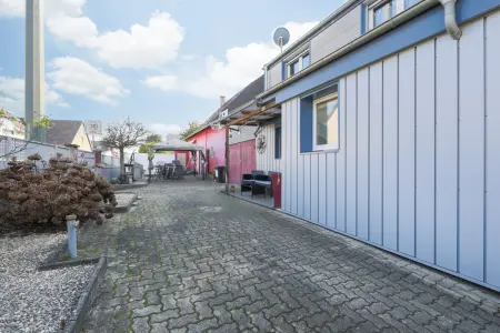 Innenhofder Immobilien: Charmantes Einfamilienhaus mit großer Scheune und vielseitigem Nutzungspotenzial (Foto)