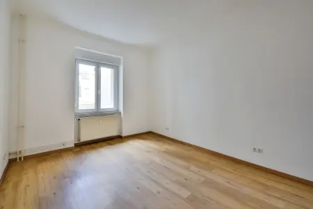 Zimmerbeispiel EG-Wohnungder Immobilien: Einzigartiges Investment in der Nordstadt - Sorgenfreie Investition dank hohem Sanierungsstandard! (Foto)