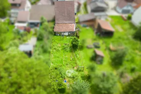 Gartenansicht von Obender Immobilien: Doppelhaushälfte mit Scheune und Garten! (Foto)