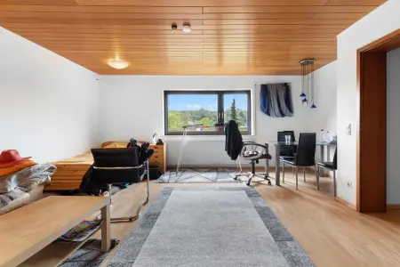 Einliegerwohnungder Immobilien: Großzügiges Einfamilienhaus mit ELW in Pfinztal-Söllingen (Foto)