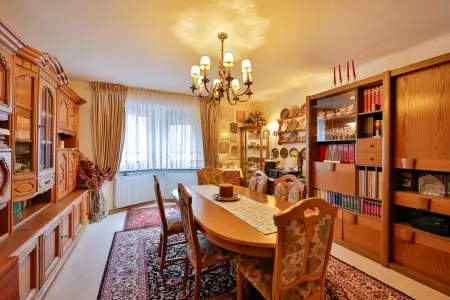 Esszimmer OGder Immobilien: Mehrgenerationenhaus in schöner Lage in Bretten! (Foto)