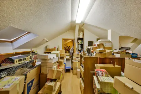 Zimmer DGder Immobilien: Mehrgenerationenhaus in schöner Lage in Bretten! (Foto)