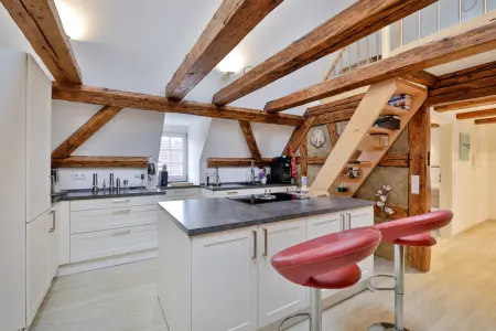 Offene Kücheder Immobilien: Dachgeschosswohnung mit Charme (Foto)