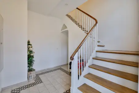 Treppenhausder Immobilien: Happy together ! (Foto)