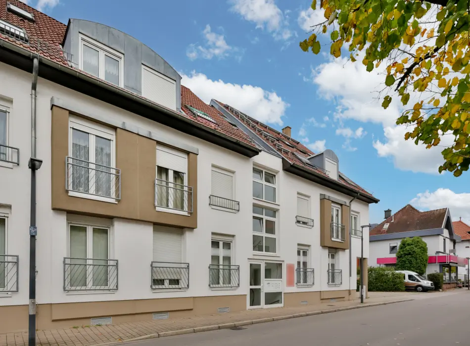 Aussenansicht der Immobilie: Eigene Wohnung zum kleinen Preis (Foto)