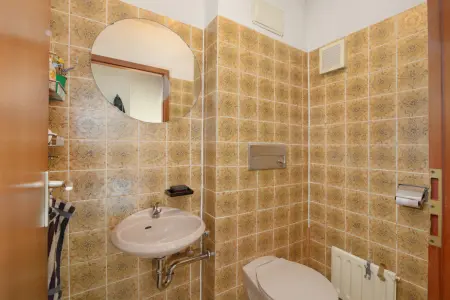 Separates WC EGder Immobilien: Raus aus der Stadt, rein ins Grüne – mit Platz zum Leben! (Foto)