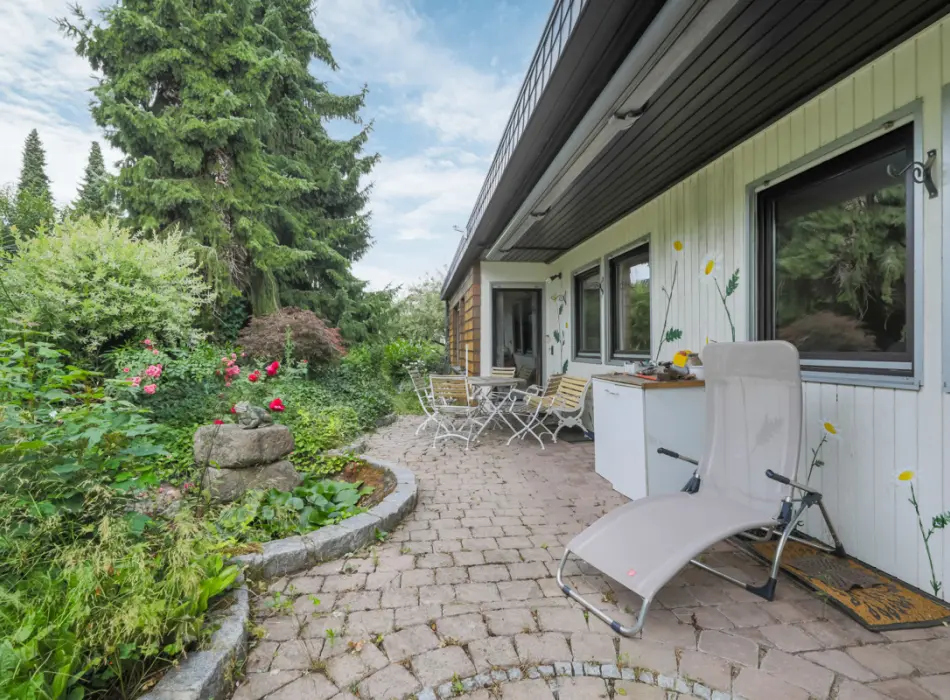 Terrasseder Immobilien: Raus aus der Stadt, rein ins Grüne – mit Platz zum Leben! (Titelbild)