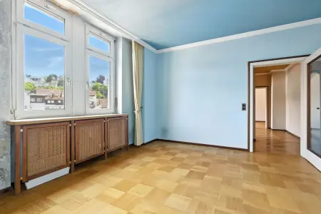Zimmer 1der Immobilien: Charmante Altbauwohnung zum Träumen in bester Lage! (Foto)