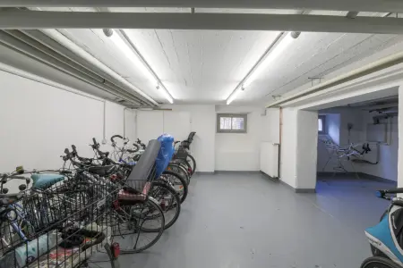 Fahrradkellerder Immobilien: Schöne 2-Zimmer-Wohnung am Schlosspark (Foto)