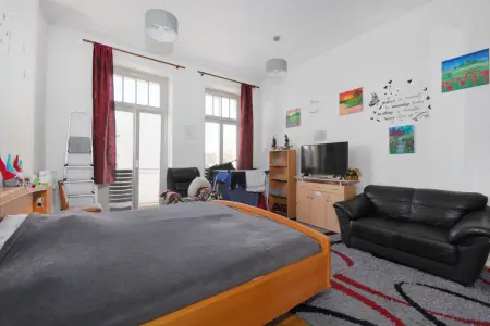 Zimmerder Immobilien: Schöne 2-Zimmer-Wohnung am Schlosspark (Foto)