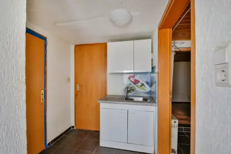 Küche EGder Immobilien: Sanierungsbedürftiges Einfamilienhaus mit Potenzial und Charme! (Foto)