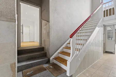 Vorderhaus Eingangsbereich der Immobilie: IdeenReich: Doppelte Chance im Weiherfeld - Vorderhaus frei, Hinterhaus mit Zukunft (Foto)