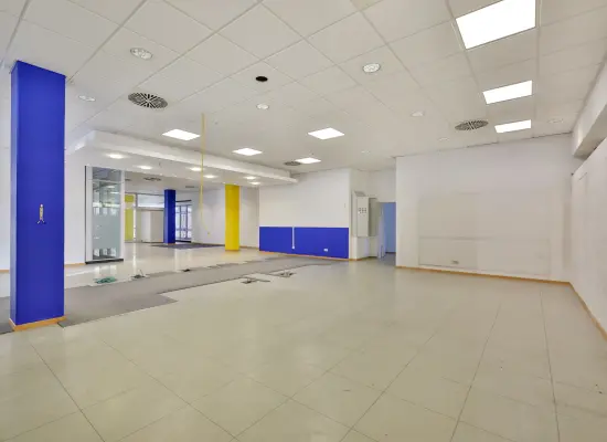 Gewerbeflächeder Immobilien: Büro- oder Praxisflächen in Top-Geschäftslage! (Foto)