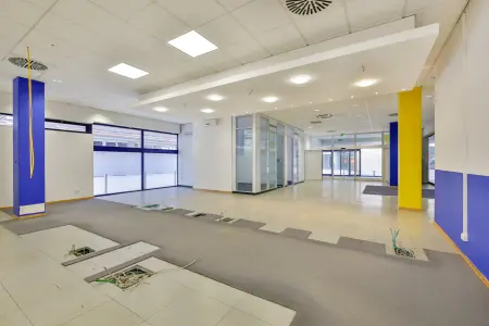 Gewerbeflächeder Immobilien: Büro- oder Praxisflächen in Top-Geschäftslage! (Foto)