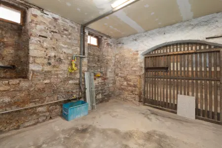 Kellerraum UG Vorderhausder Immobilien: Eine gute Adresse für Ihr Geld!
Wohn- und Geschäftshaus in Karlsruhe-Mühlburg zu verkaufen (Foto)