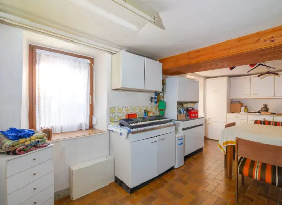 Keller EGder Immobilien: Handwerker und Bastler aufgepasst! Großes Wohnhaus mit viel Potential und verschiedenen Nutzungsmöglichkeiten (Foto)