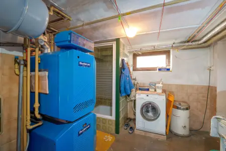 Heizungsraum EG der Immobilie: Handwerker und Bastler aufgepasst! Großes Wohnhaus mit viel Potential und verschiedenen Nutzungsmöglichkeiten (Foto)