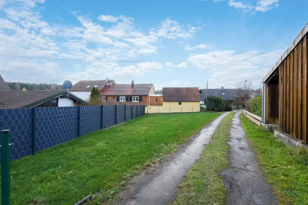 Straßenansichtder Immobilien: Seien Sie Ihr eigener Bauherr! (Foto)