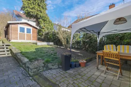 Garten der Immobilie: Modernisiertes und solide vermietetes 4-Familienhaus in zentrumsnaher Lage in Vaihingen/Enz! (Foto)