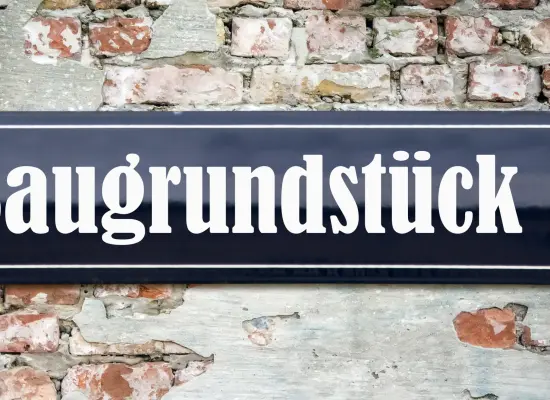 Baugrundstück 1der Immobilien: "Attraktives Baugrundstück mit Potenzial!" (Foto_gross)