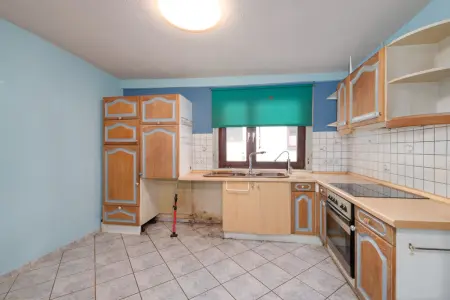 Küche EGder Immobilien: Platz für Natur, Ruhe und Gestaltung - Historisches Haus mit viel Potenzial! (Foto)