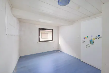 Zimmer DGder Immobilien: Platz für Natur, Ruhe und Gestaltung - Historisches Haus mit viel Potenzial! (Foto)