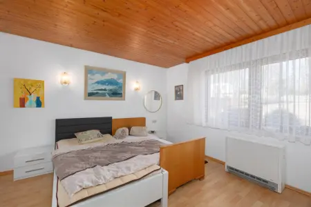 Schlafzimmer EGder Immobilien: Flachdachbungalow in bester Lage! (Foto)