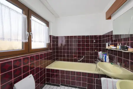 Bad EGder Immobilien: Flachdachbungalow in bester Lage! (Foto)