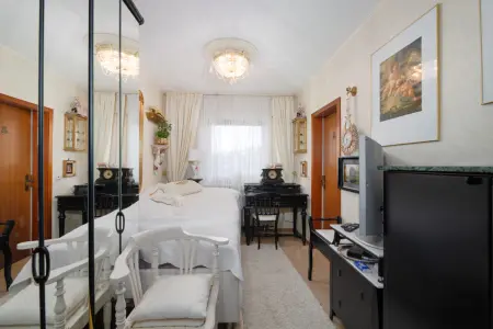Zimmer EGder Immobilien: Familienschatz Hideaway + ca. 55 m² Einliegerwohnung! (Foto)