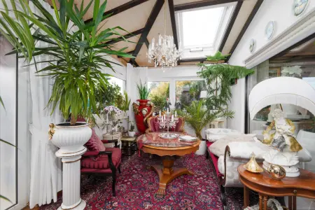Wintergarten EGder Immobilien: Familienschatz Hideaway + ca. 55 m² Einliegerwohnung! (Foto)