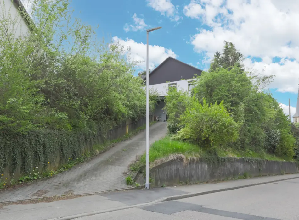 Straßenansicht