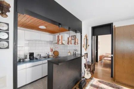 Kücheder Immobilien: 2-Zi.-ETW in ruhiger Lage - MIT VIEL GRÜN DRUM HERUM! (Foto)