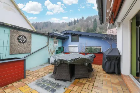 Terrasse innen OG der Immobilie: Jetzt zugreifen! 3 Wohnhäuser auf 2 Flurstücken (Foto)