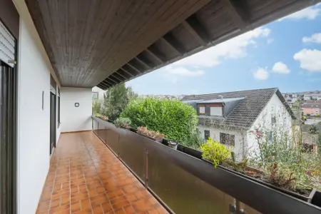 Balkon EG