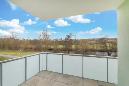 D07 Balkonder Immobilien: LebENZwert - die besondere Wohnanlage!
Moderne und barrierefreie 2-Zi.-Wohnung mit Loggia (Foto)