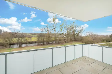 C06 Balkonder Immobilien: LebENZwert - die besondere Wohnanlage!
Moderne und barrierefreie 2-Zi.-Wohnung mit Loggia (Foto)