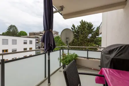 Balkonder Immobilien: Großzügige und gepflegte 3,5-Zi-Whg auf dem Sonnenhof mit Balkon - ideal für Alt und Jung! (Foto)
