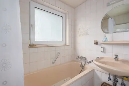 Badder Immobilien: Wohnen mit Blick ins Grüne! (Foto)