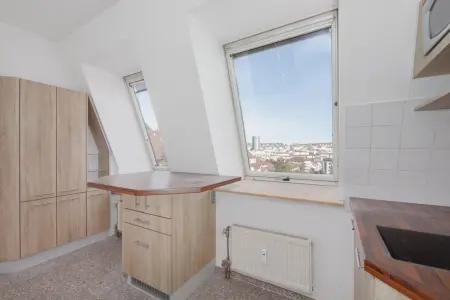 Kücheder Immobilien: Über den Dächern von Pforzheim arbeiten! (Foto)