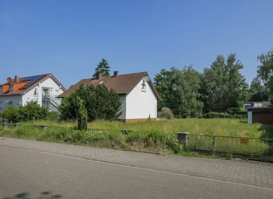 Straßenansicht