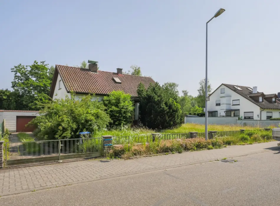 Straßenansicht