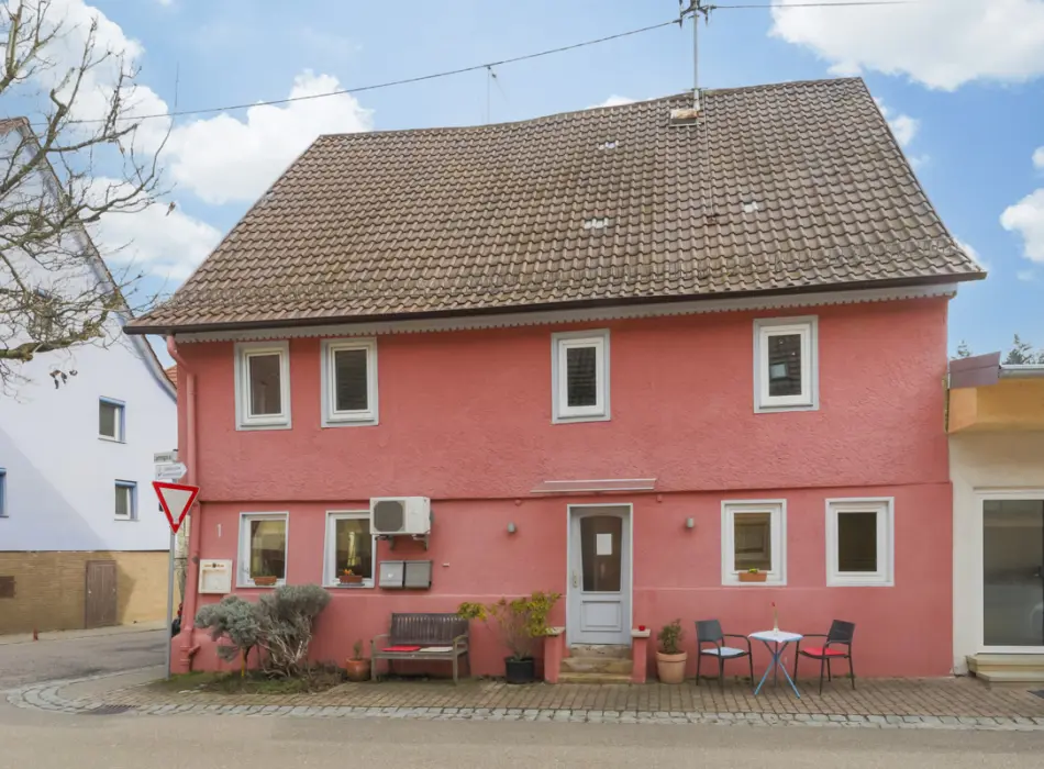 Straßenansicht