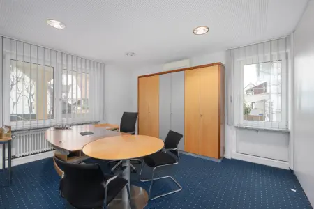 Bürofläche EGder Immobilien: Vielseitige Gewerbeimmobilie mit großem Potenzial – Provisionsfrei für Käufer! (Foto)