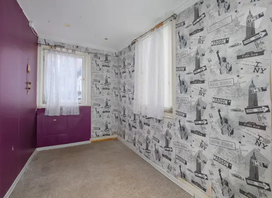 Zimmer - OGder Immobilien: Wohnen mit Geschichte: Denkmalgeschütztes Zweifamilienhaus (Foto)