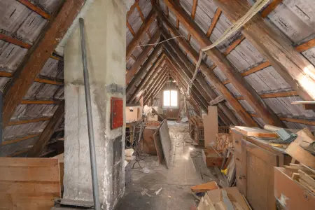 Spitzbodender Immobilien: Wohnen mit Geschichte: Denkmalgeschütztes Zweifamilienhaus (Foto)